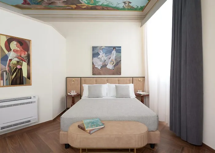 Residenza Mondragone Bed & Breakfast 4*